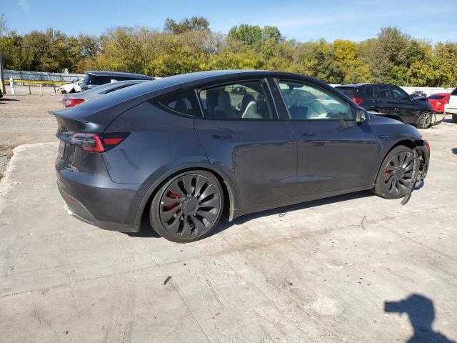 Фото 3 - TESLA MODEL Y