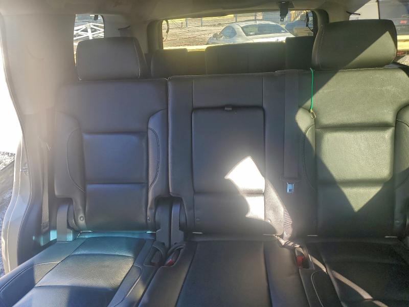 Фото 10 - GMC YUKON