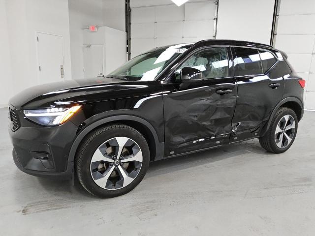 VOLVO XC40 PLUS 2023 VIN YV4L12UW0P2938483