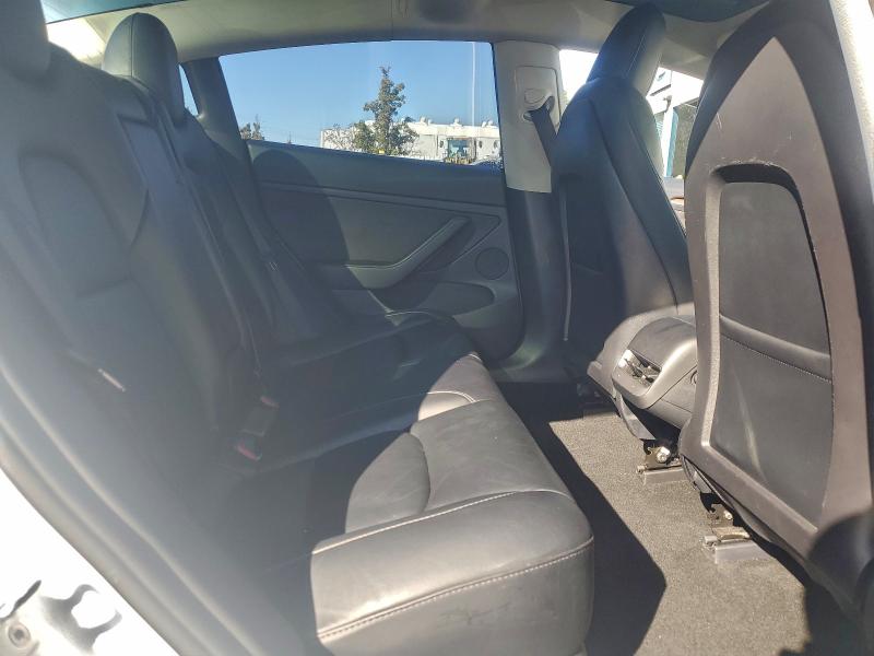 Фото 10 - TESLA MODEL 3