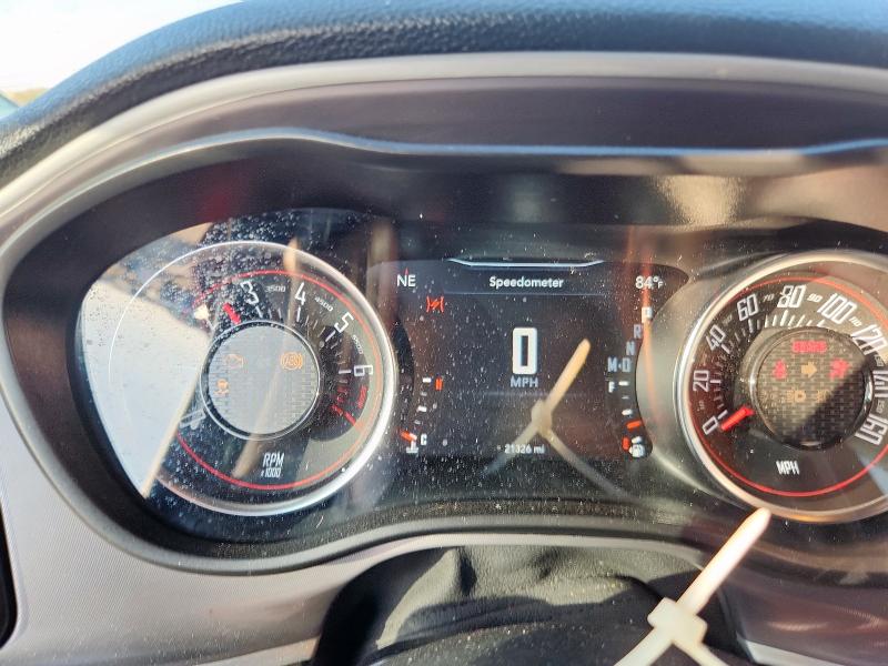 Фото 9 - DODGE CHALLENGER