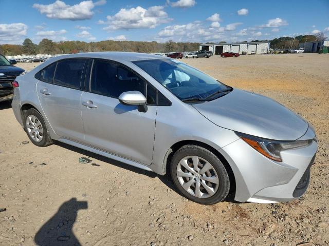 Фото 4 - TOYOTA COROLLA