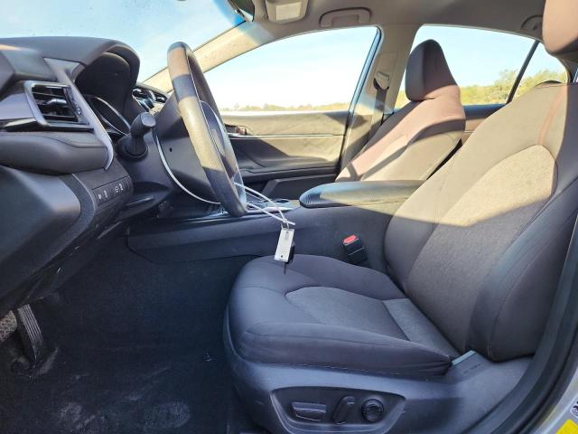 Фото 7 - TOYOTA CAMRY