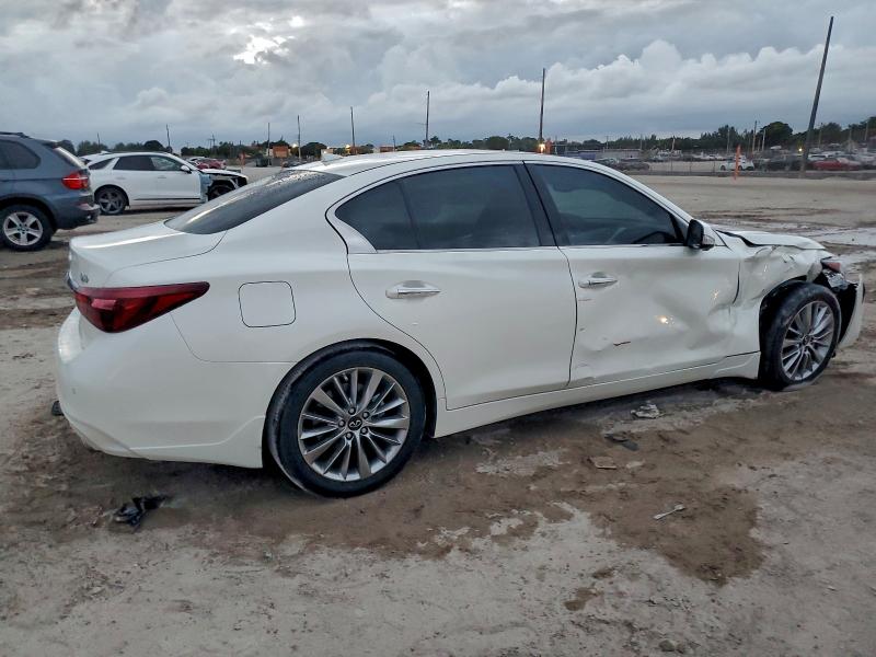 Фото 3 - INFINITI Q50