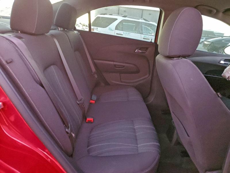 Фото 10 - CHEVROLET SONIC