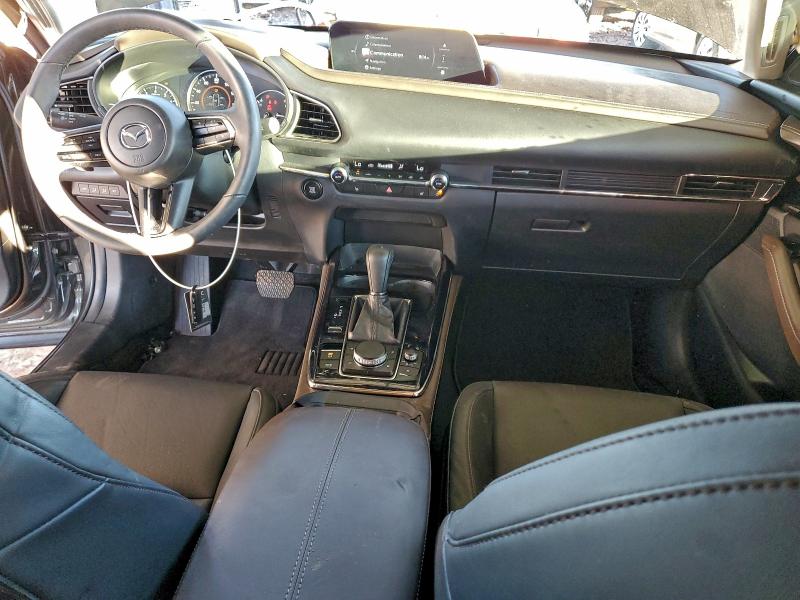 Фото 8 - MAZDA CX30