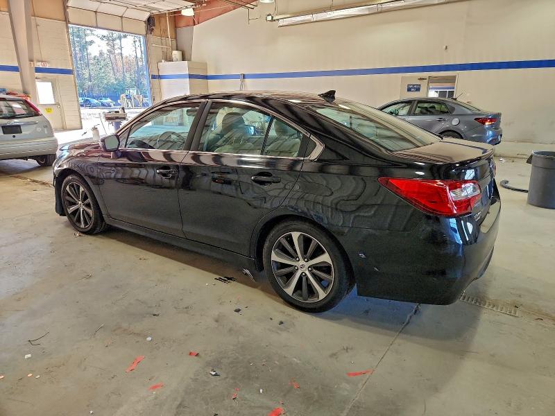 Фото 2 - SUBARU LEGACY