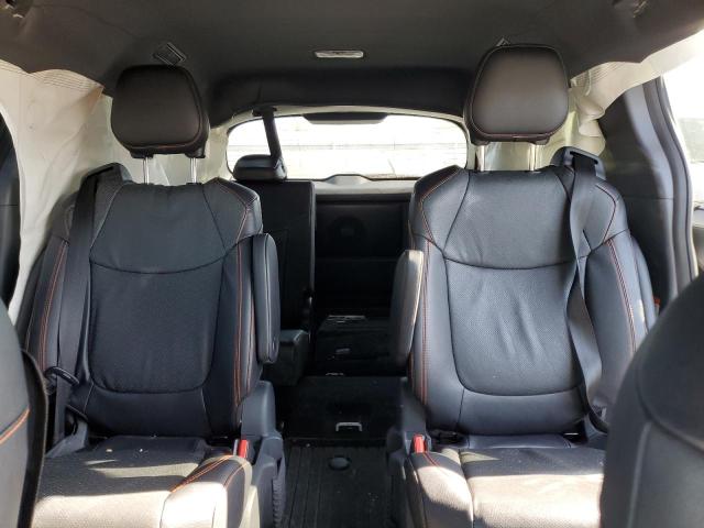 Фото 10 - TOYOTA SIENNA