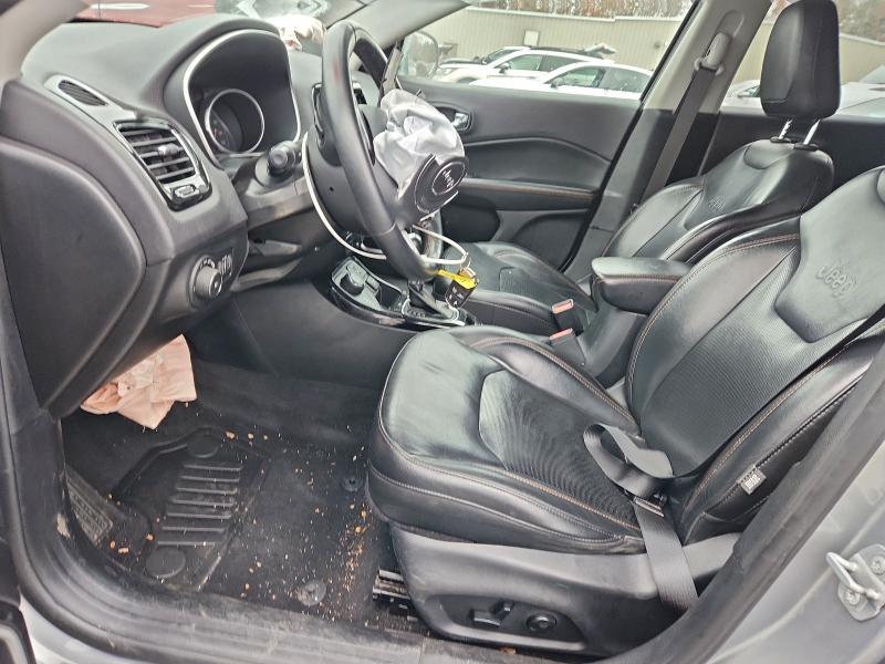 Фото 7 - JEEP COMPASS