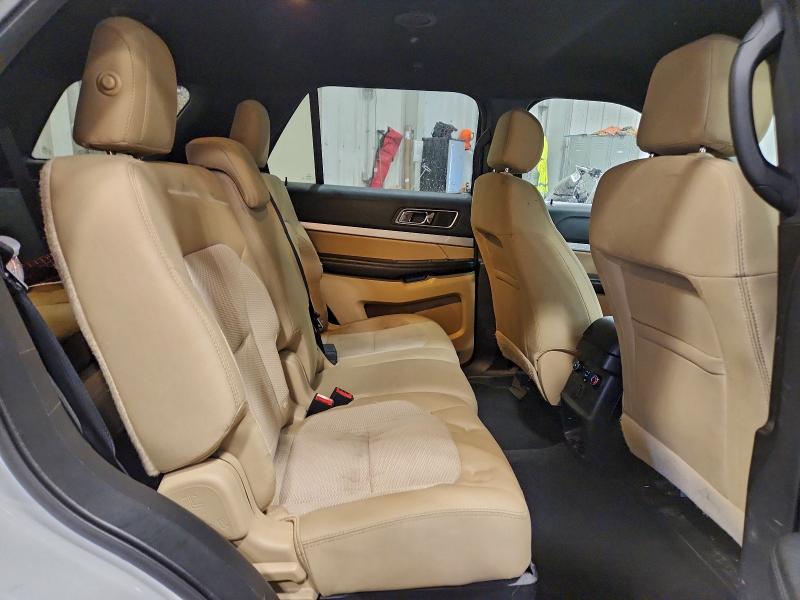 Фото 11 - FORD EXPLORER