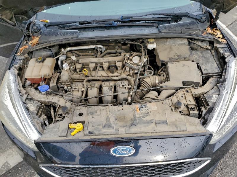 Фото 11 - FORD FOCUS