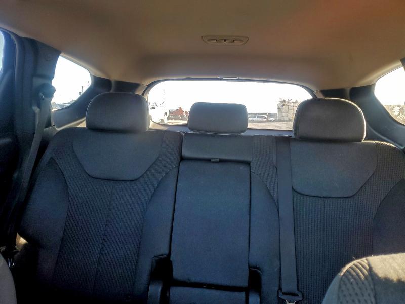 Фото 10 - HYUNDAI SANTA FE