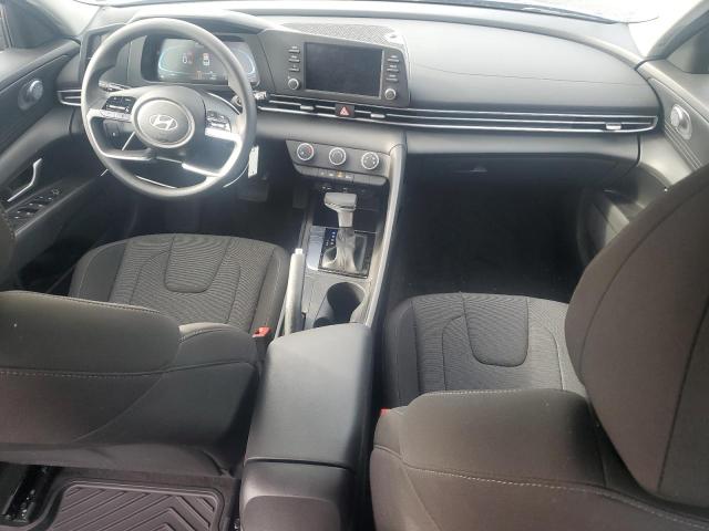 Фото 8 - HYUNDAI ELANTRA