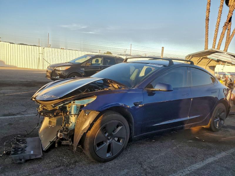 Фото 1 - TESLA MODEL 3