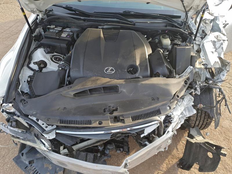 Фото 11 - LEXUS IS