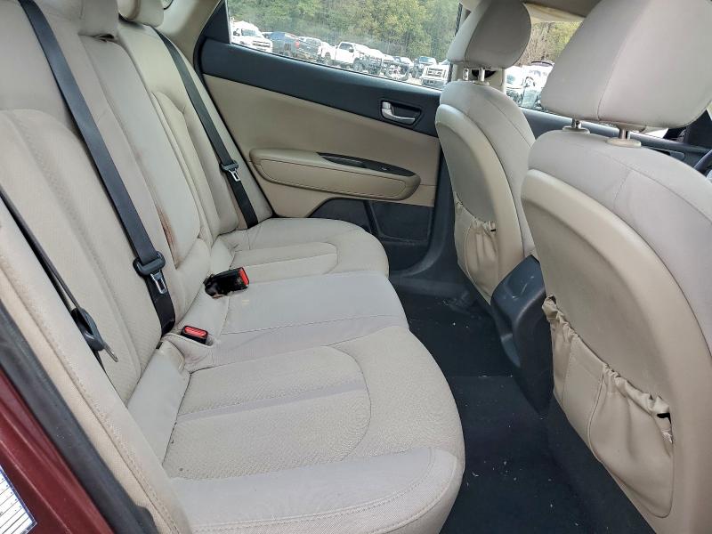 Фото 10 - KIA OPTIMA