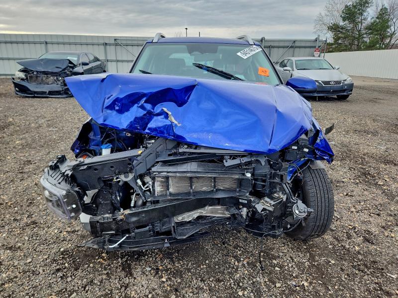 Фото 5 - HYUNDAI VENUE