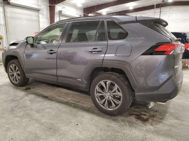 Фото 2 - TOYOTA RAV4