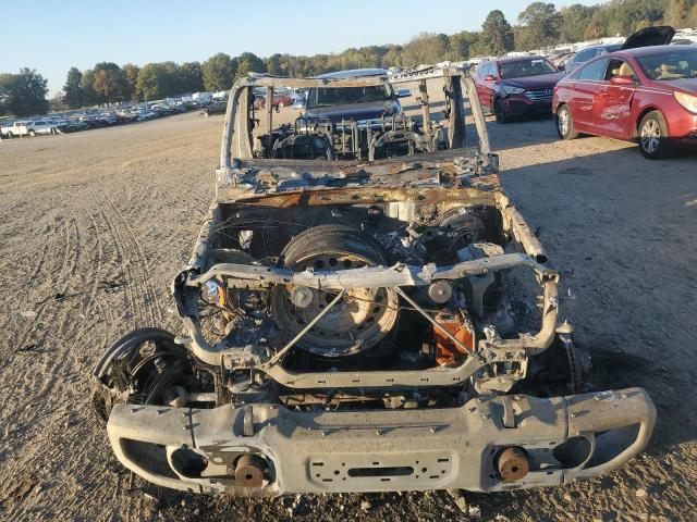 Фото 5 - JEEP GLADIATOR