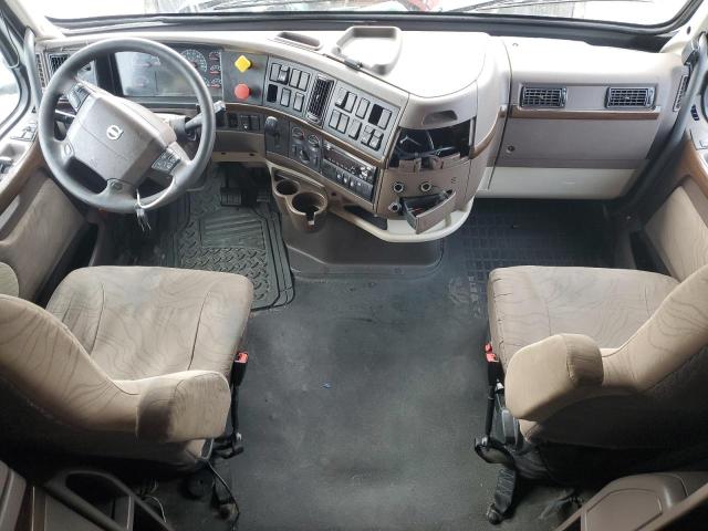 Фото 9 - VOLVO All Models