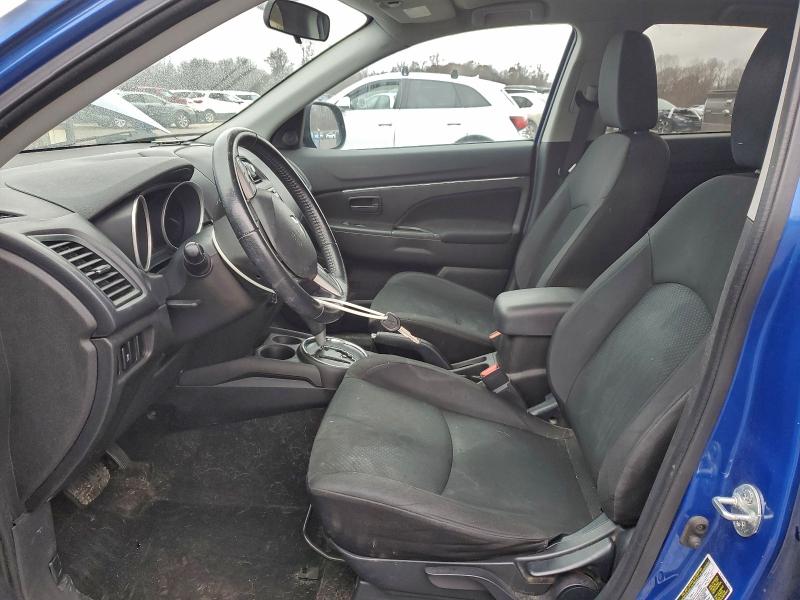 Фото 7 - MITSUBISHI OUTLANDER