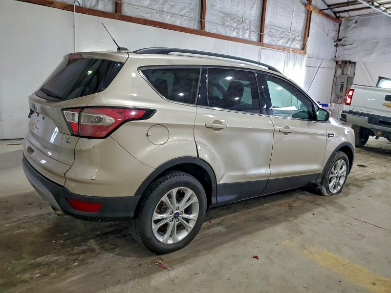 Фото 3 - FORD ESCAPE