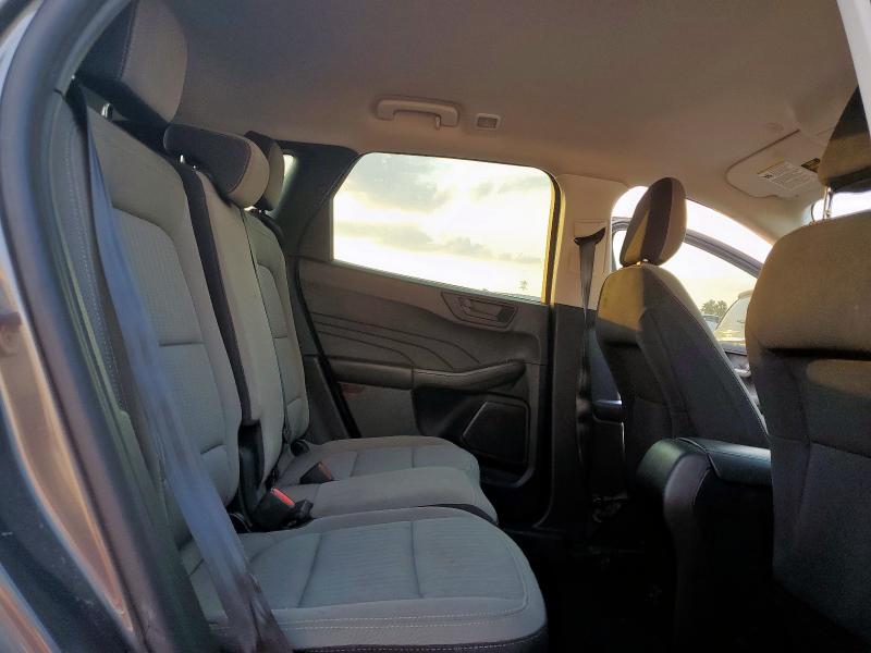 Фото 10 - FORD ESCAPE