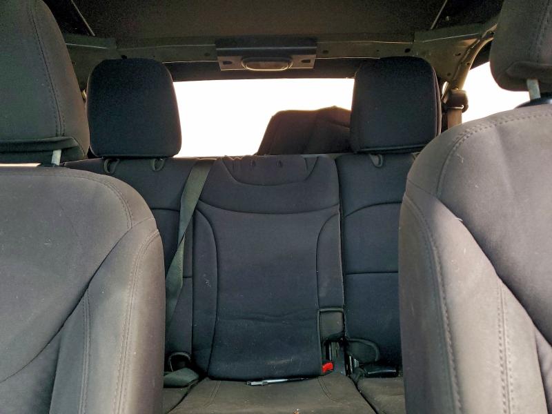 Фото 10 - JEEP WRANGLER