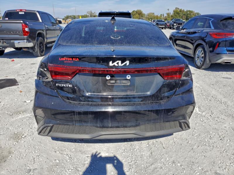 Фото 6 - KIA FORTE