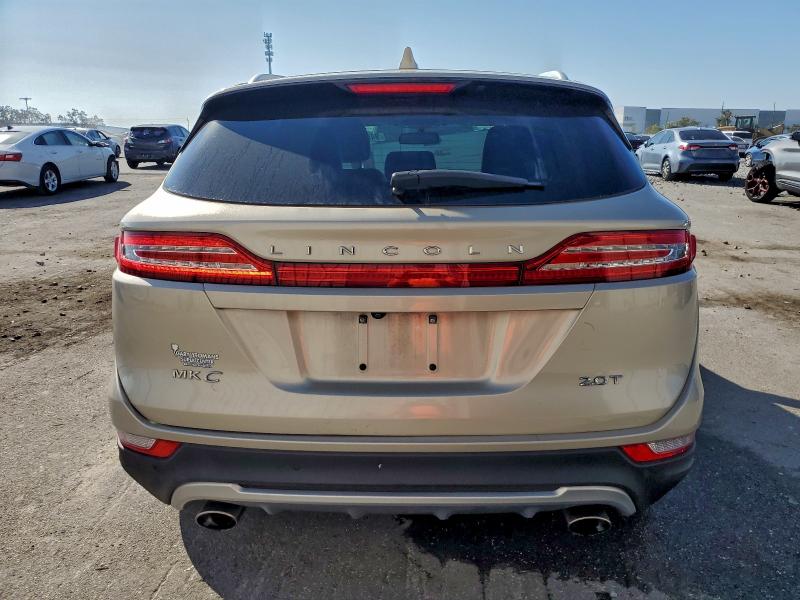 Фото 6 - LINCOLN MKC