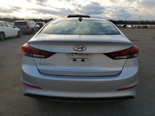 Фото 6 - HYUNDAI ELANTRA