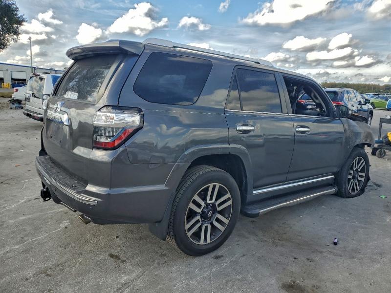 Фото 3 - TOYOTA 4RUNNER