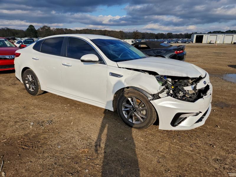 Фото 4 - KIA OPTIMA