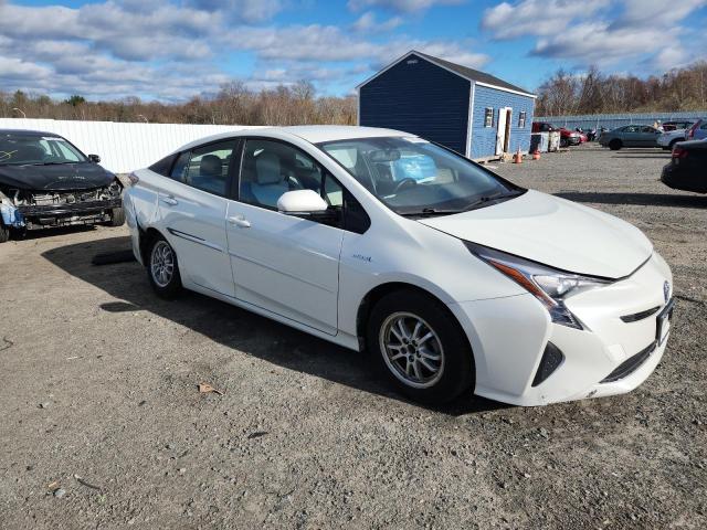 Фото 4 - TOYOTA PRIUS