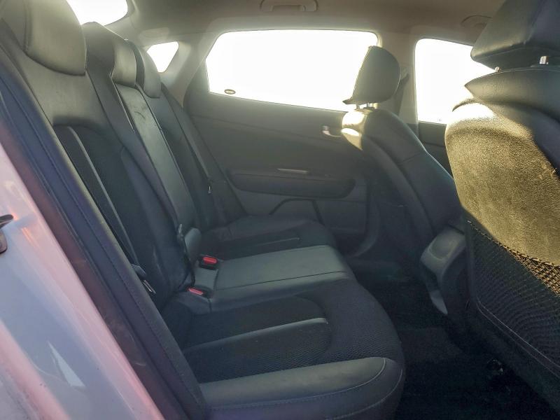 Фото 10 - KIA OPTIMA