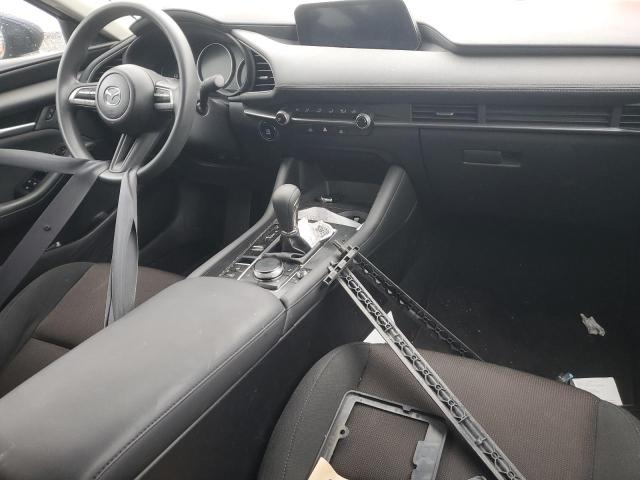 Фото 8 - MAZDA 3