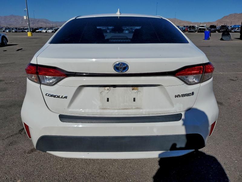 Фото 6 - TOYOTA COROLLA