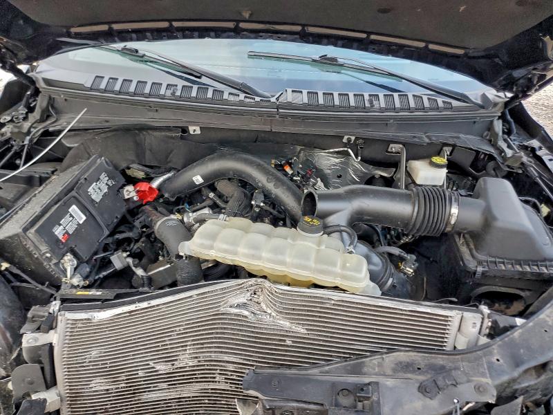 Фото 12 - LINCOLN NAVIGATOR