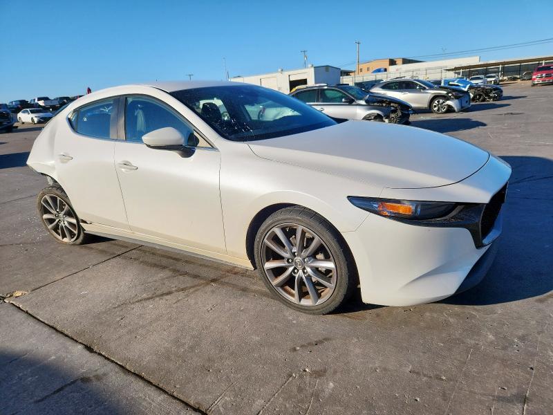 Фото 4 - MAZDA 3