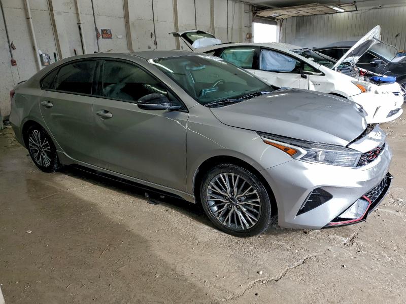 Фото 4 - KIA FORTE