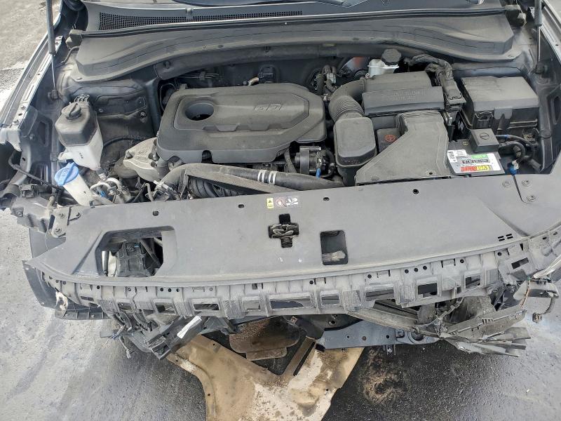 Фото 11 - HYUNDAI SANTA FE