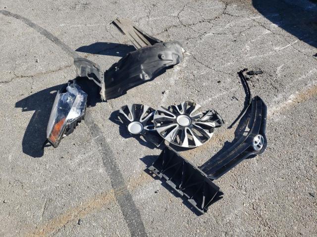 Фото 12 - TOYOTA COROLLA