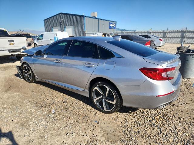 Фото 2 - HONDA ACCORD