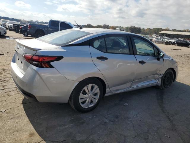 Фото 3 - NISSAN VERSA