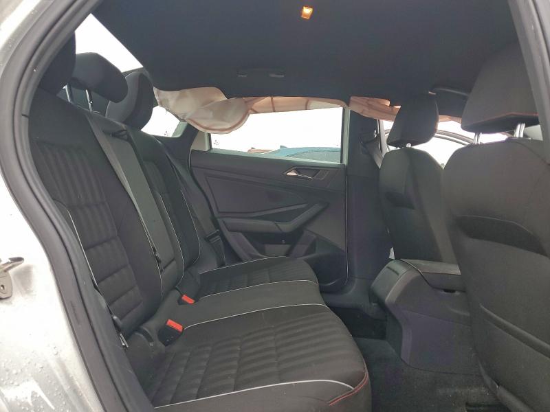 Фото 10 - VOLKSWAGEN JETTA