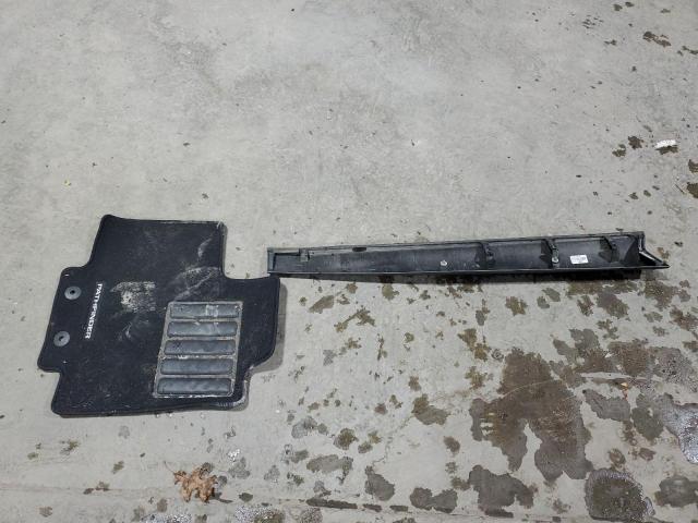 Фото 13 - NISSAN PATHFINDER