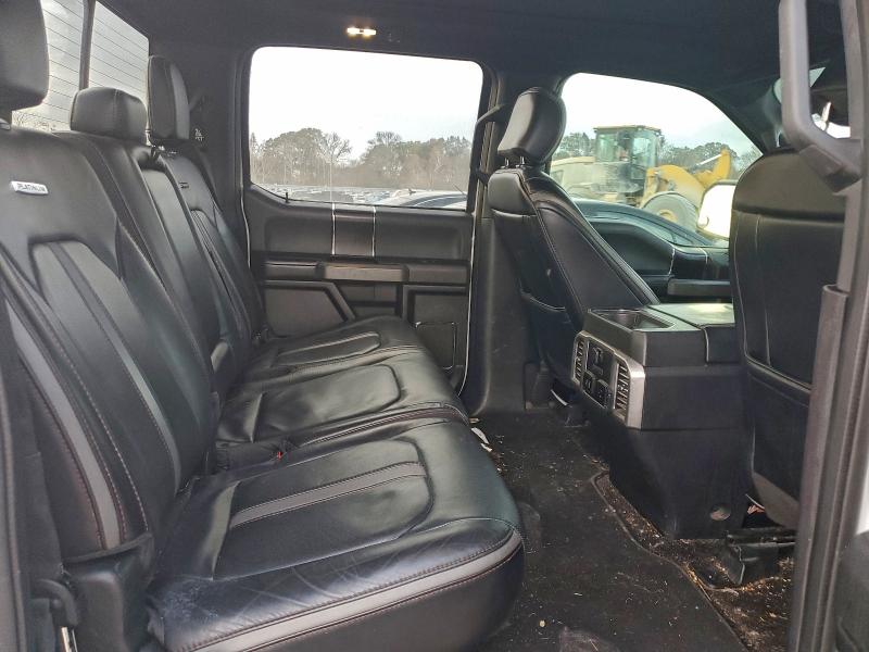 Фото 10 - FORD F-150