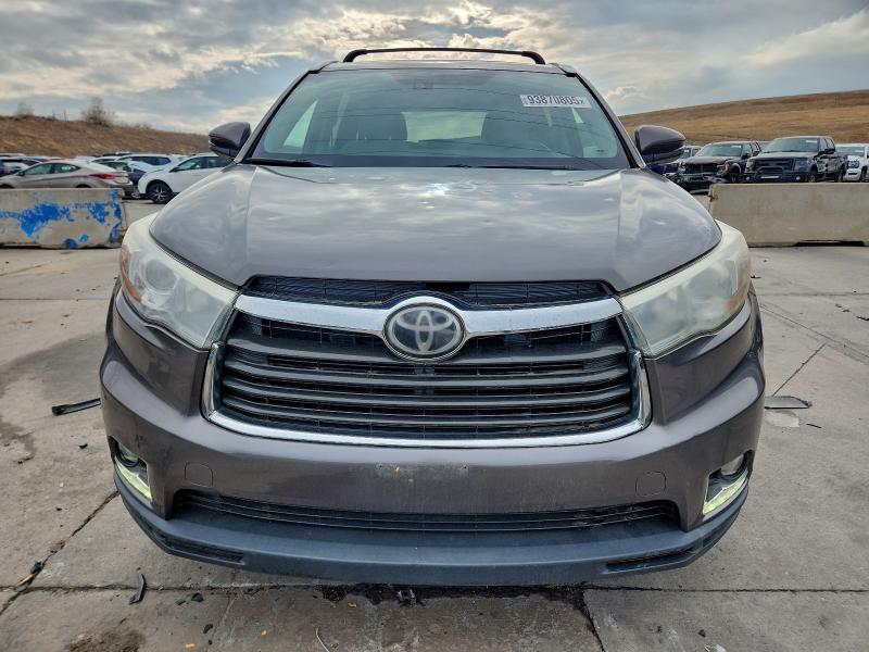 Фото 5 - TOYOTA HIGHLANDER