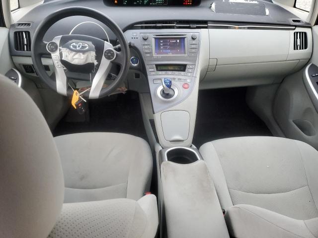 Фото 8 - TOYOTA PRIUS