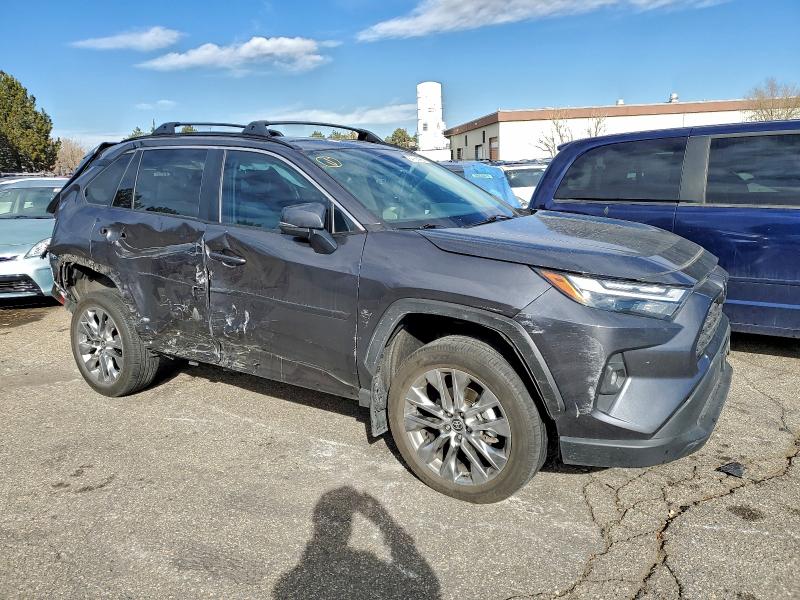 Фото 4 - TOYOTA RAV4